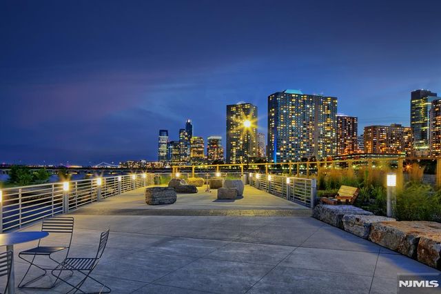 20 Newport Parkway 2303, Jersey City, NJ 07310