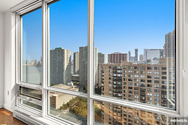 20 Newport Parkway 2303, Jersey City, NJ 07310