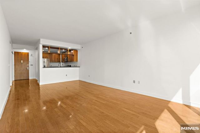 20 Newport Parkway 2303, Jersey City, NJ 07310