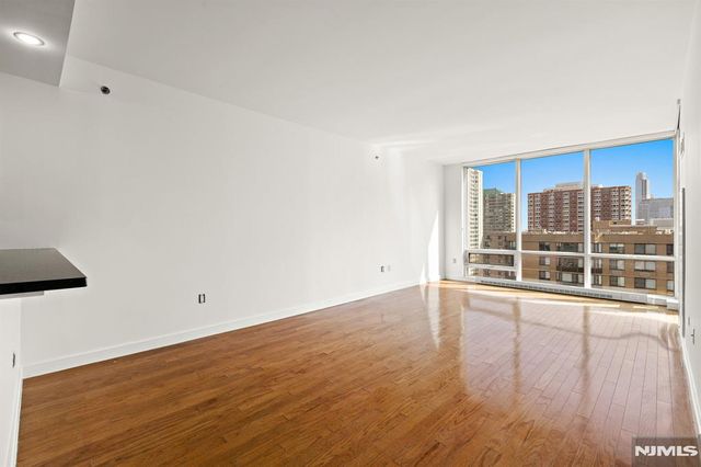 20 Newport Parkway 2303, Jersey City, NJ 07310