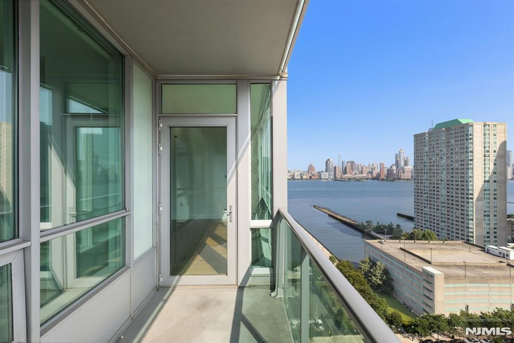 20 Newport Parkway 2303, Jersey City, NJ 07310