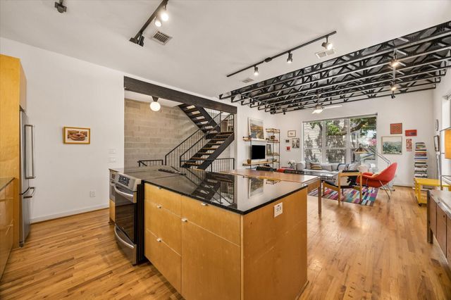 112 Byrne Street D, Houston, TX 77009
