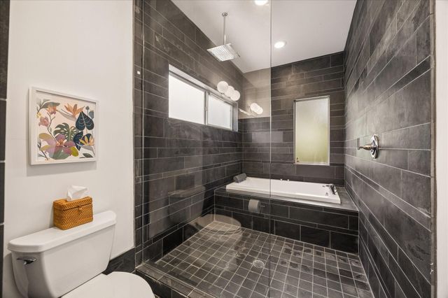 112 Byrne Street D, Houston, TX 77009