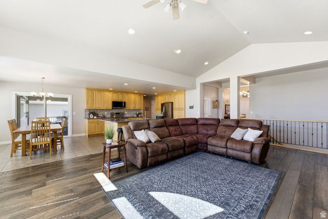 557 MILLER WAY, Farmington, UT 84025