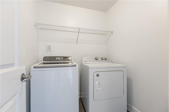 2160 Prestwick Court, Atlanta, GA 30319