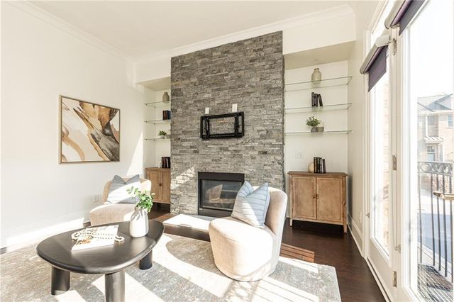 2160 Prestwick Court, Atlanta, GA 30319