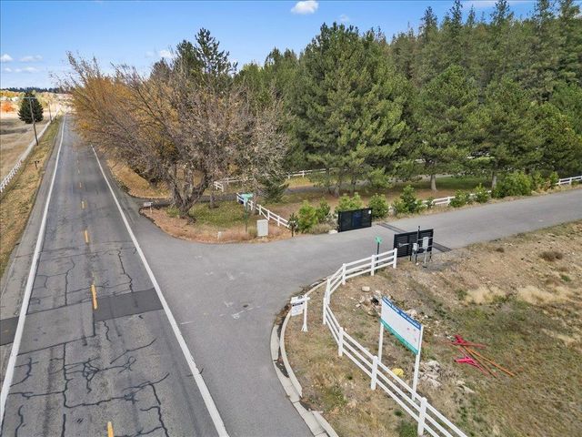 12616 E Chester Ridge Ln, Spokane, WA 99206