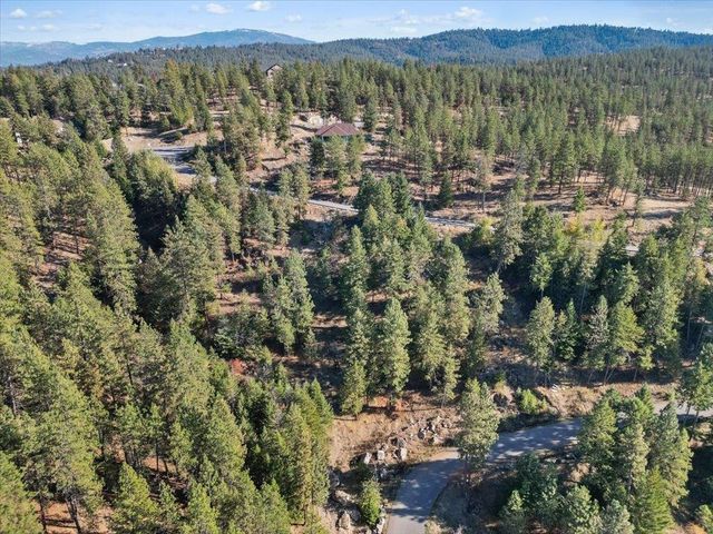 12616 E Chester Ridge Ln, Spokane, WA 99206