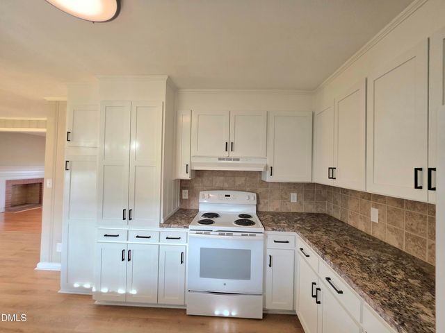 401 N Lincoln Street, Benson, NC 27504