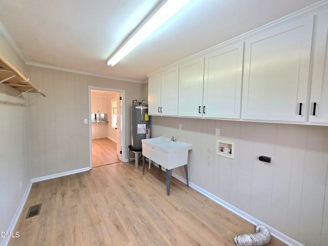 401 N Lincoln Street, Benson, NC 27504