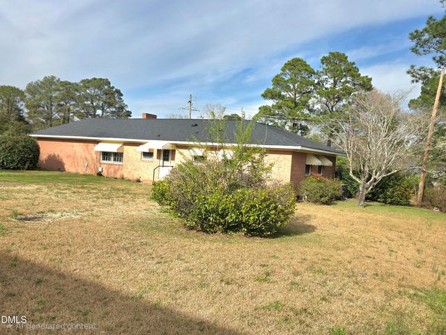 401 N Lincoln Street, Benson, NC 27504