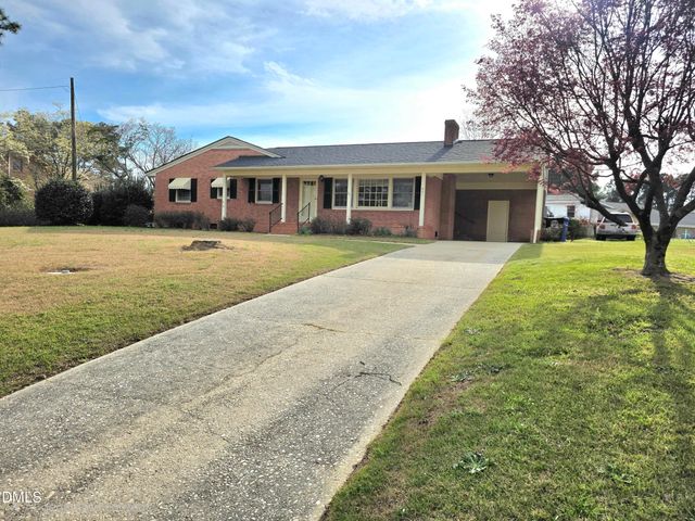 401 N Lincoln Street, Benson, NC 27504