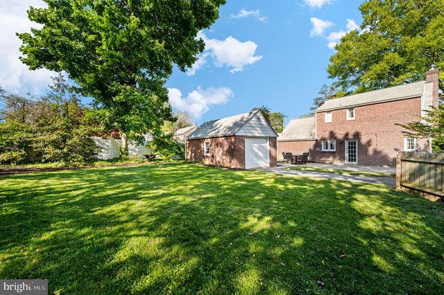 56 N BROOKSIDE RD, Springfield, PA 19064