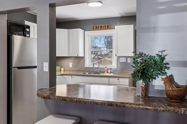 1108 6th Street E, Saint Paul, MN 55106