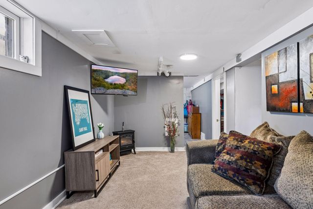 1108 6th Street E, Saint Paul, MN 55106