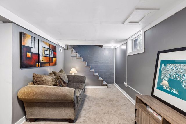 1108 6th Street E, Saint Paul, MN 55106