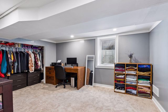 1108 6th Street E, Saint Paul, MN 55106