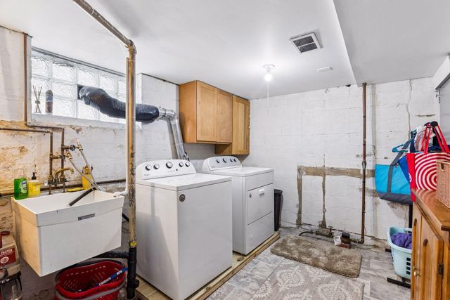 1108 6th Street E, Saint Paul, MN 55106