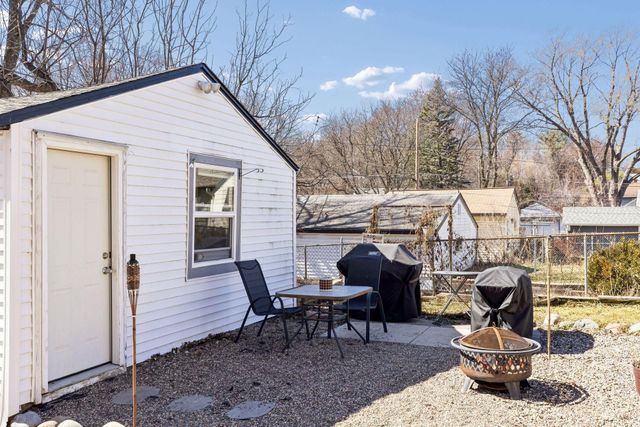 1108 6th Street E, Saint Paul, MN 55106