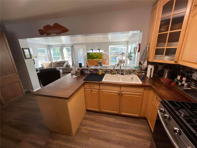 616 KINGS LANE SW, Winter Haven, FL 33880