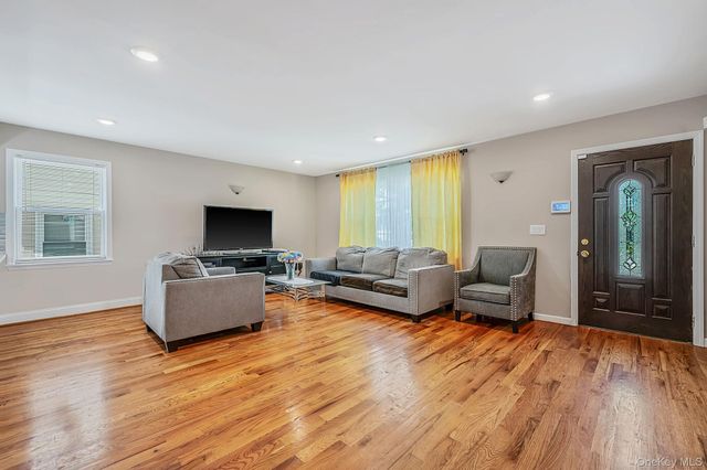 176-06 145 Drive, Springfield Gardens, NY 11434