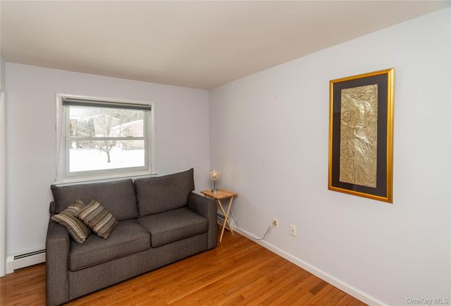 11 Shaker Court, New Windsor, NY 12553