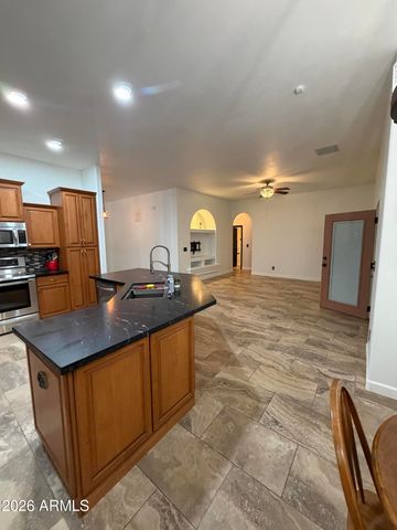 39029 N 21ST Avenue, Phoenix, AZ 85086