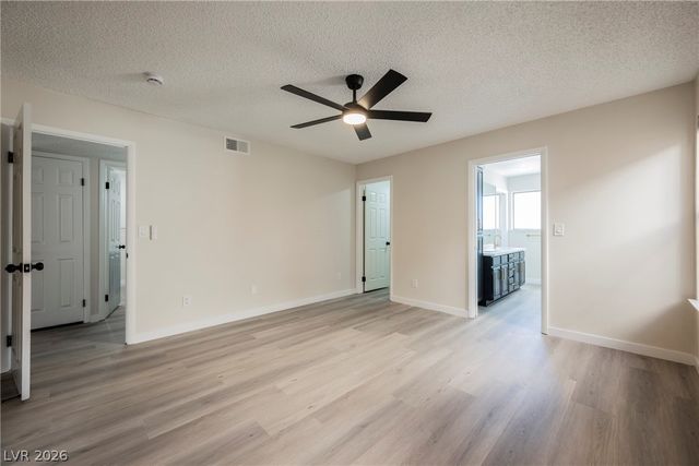 1751 East Reno Avenue 132, Las Vegas, NV 89119