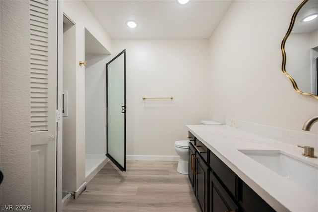 1751 East Reno Avenue 132, Las Vegas, NV 89119