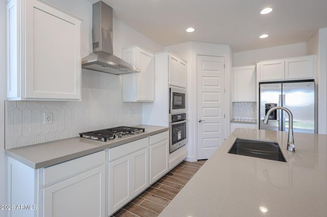 17064 W BRILES Road, Surprise, AZ 85387