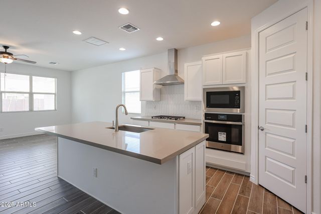 17064 W BRILES Road, Surprise, AZ 85387