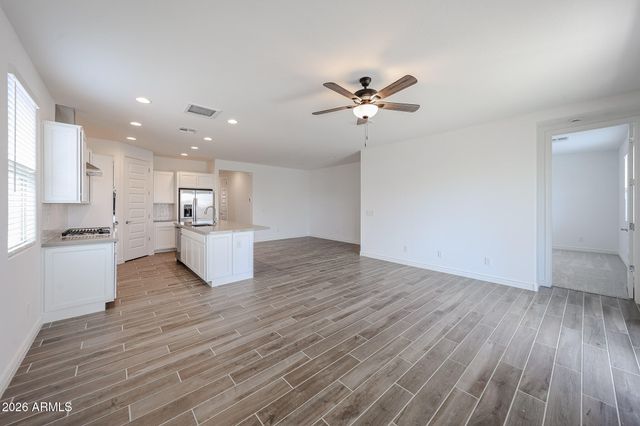 17064 W BRILES Road, Surprise, AZ 85387
