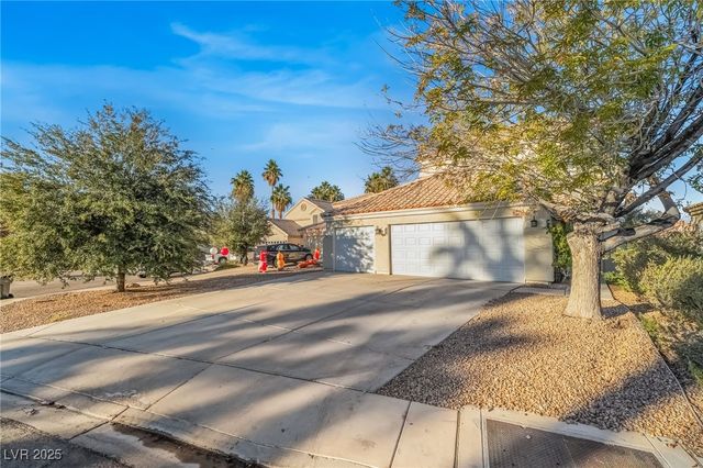341 LANDER Drive, Henderson, NV 89074