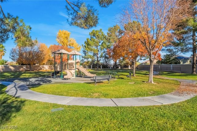 341 LANDER Drive, Henderson, NV 89074