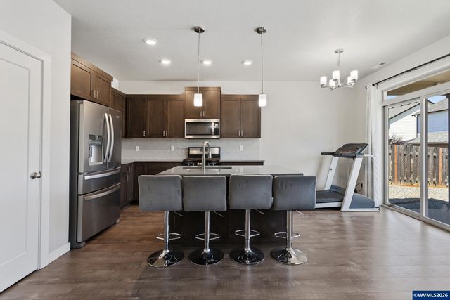 1262 Daylily St, Woodburn, OR 97071