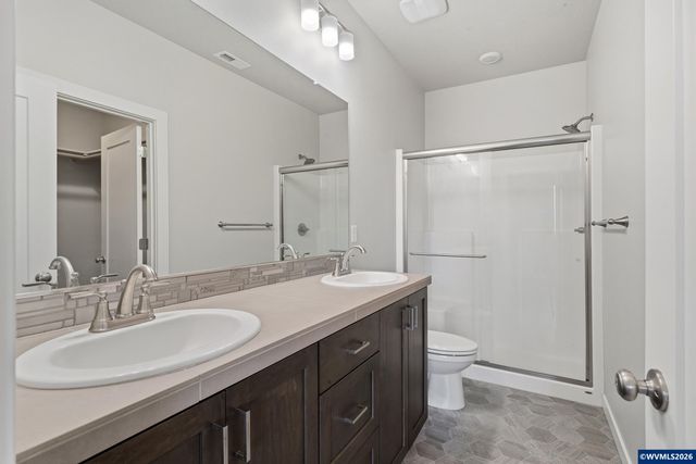 1262 Daylily St, Woodburn, OR 97071