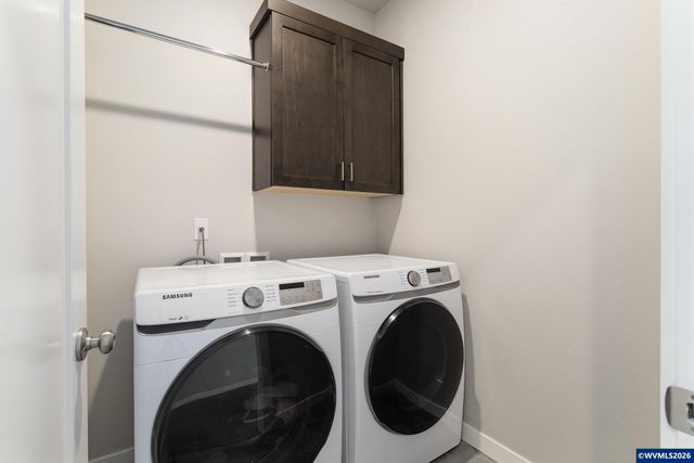 1262 Daylily St, Woodburn, OR 97071