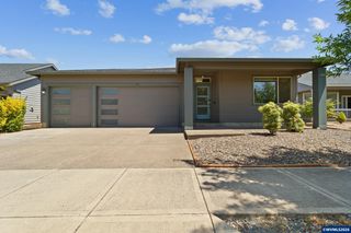 1262 Daylily St, Woodburn, OR 97071