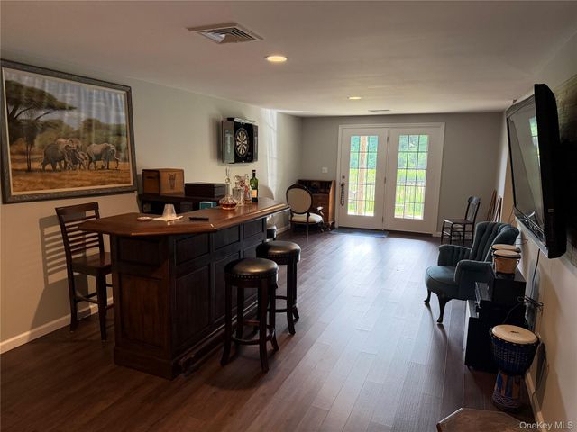 3 Langeloth Drive, Cortlandt Manor, NY 10567