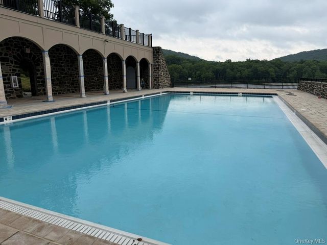 3 Langeloth Drive, Cortlandt Manor, NY 10567