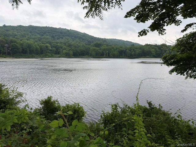 3 Langeloth Drive, Cortlandt Manor, NY 10567