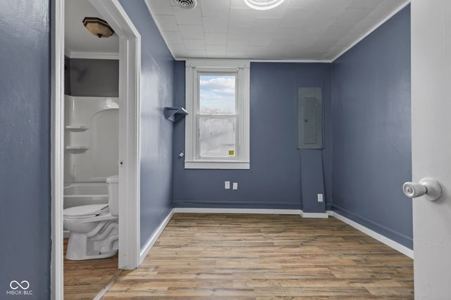 9712 N Price Street, Knightsville, IN 47857