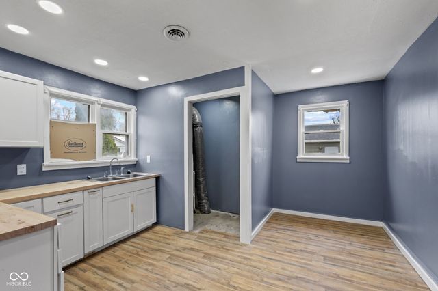 9712 N Price Street, Knightsville, IN 47857