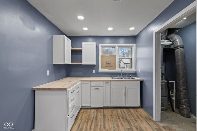 9712 N Price Street, Knightsville, IN 47857