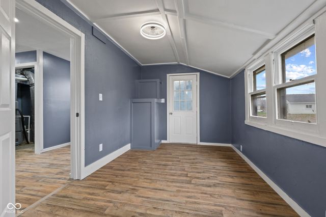 9712 N Price Street, Knightsville, IN 47857