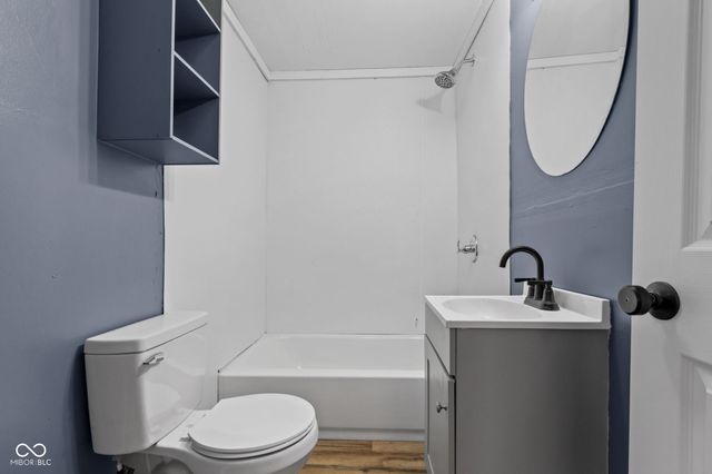 9712 N Price Street, Knightsville, IN 47857