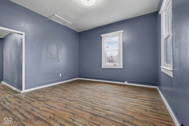 9712 N Price Street, Knightsville, IN 47857