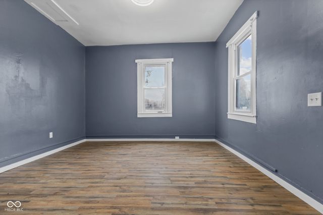 9712 N Price Street, Knightsville, IN 47857