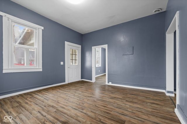 9712 N Price Street, Knightsville, IN 47857