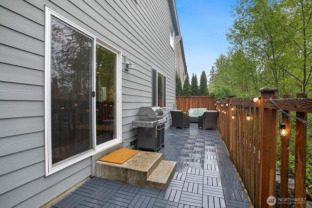20025 6th Place W, Lynnwood, WA 98036